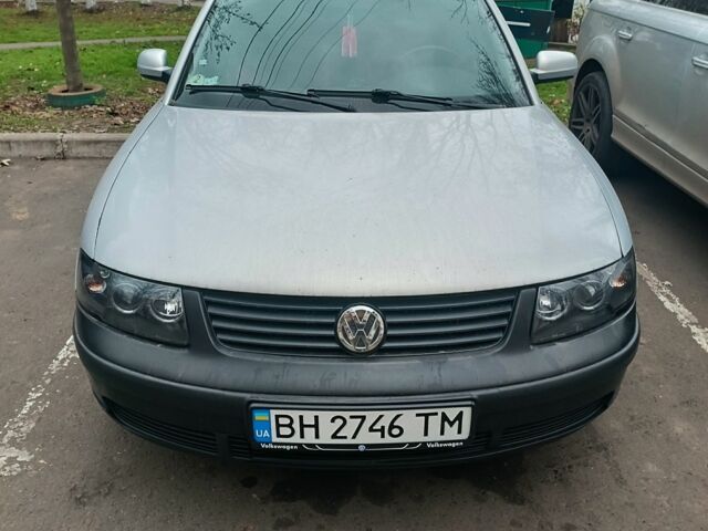 Сірий Фольксваген Пассат Варіант, об'ємом двигуна 1.9 л та пробігом 360 тис. км за 3300 $, фото 1 на Automoto.ua