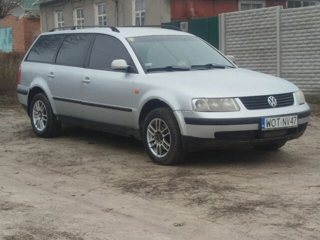 Серый Фольксваген Пассат Вариант, объемом двигателя 1.9 л и пробегом 195 тыс. км за 2250 $, фото 1 на Automoto.ua