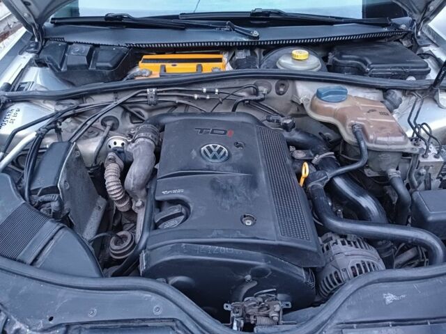 Сірий Фольксваген Пассат Варіант, об'ємом двигуна 1.9 л та пробігом 428 тис. км за 3500 $, фото 1 на Automoto.ua