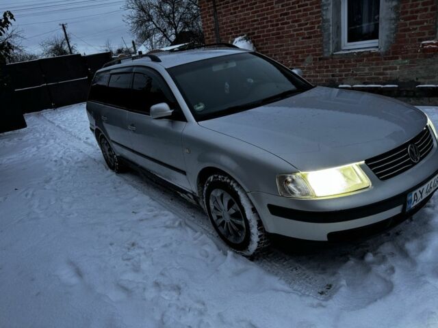 Сірий Фольксваген Пассат Варіант, об'ємом двигуна 1.6 л та пробігом 386 тис. км за 5000 $, фото 1 на Automoto.ua