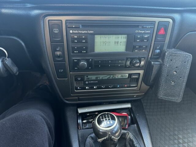 Серый Фольксваген Пассат Вариант, объемом двигателя 1.9 л и пробегом 360 тыс. км за 2820 $, фото 1 на Automoto.ua