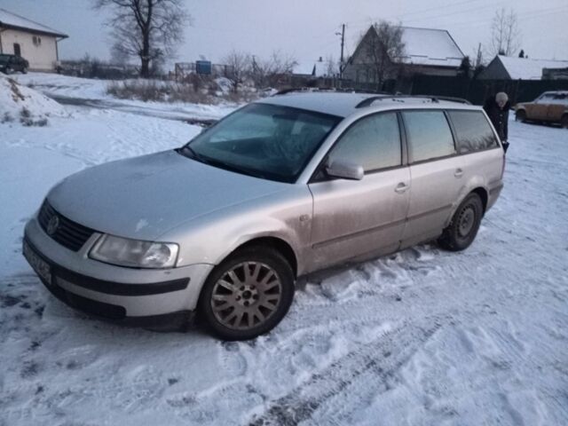 Сірий Фольксваген Пассат Варіант, об'ємом двигуна 0 л та пробігом 334 тис. км за 2200 $, фото 1 на Automoto.ua