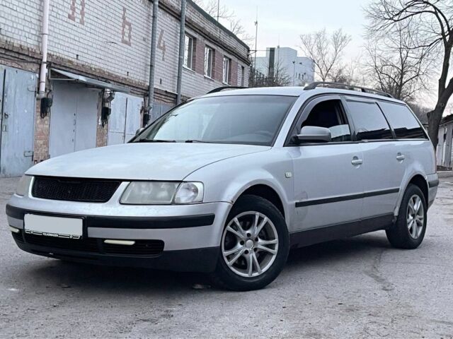 Серый Фольксваген Пассат Вариант, объемом двигателя 1.9 л и пробегом 400 тыс. км за 3200 $, фото 1 на Automoto.ua