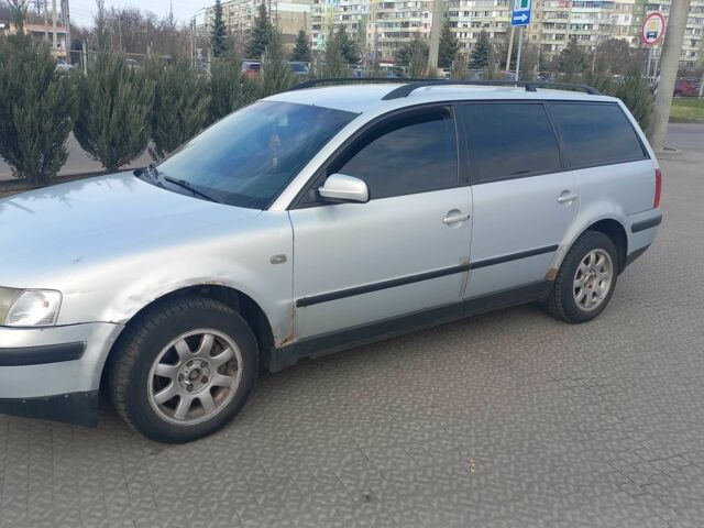 Сірий Фольксваген Пассат Варіант, об'ємом двигуна 1.9 л та пробігом 521 тис. км за 1806 $, фото 1 на Automoto.ua