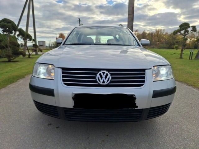 Сірий Фольксваген Пассат Варіант, об'ємом двигуна 0 л та пробігом 300 тис. км за 1350 $, фото 1 на Automoto.ua