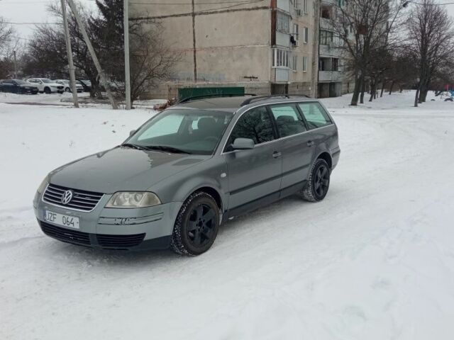 Сірий Фольксваген Пассат Варіант, об'ємом двигуна 0 л та пробігом 300 тис. км за 2200 $, фото 1 на Automoto.ua