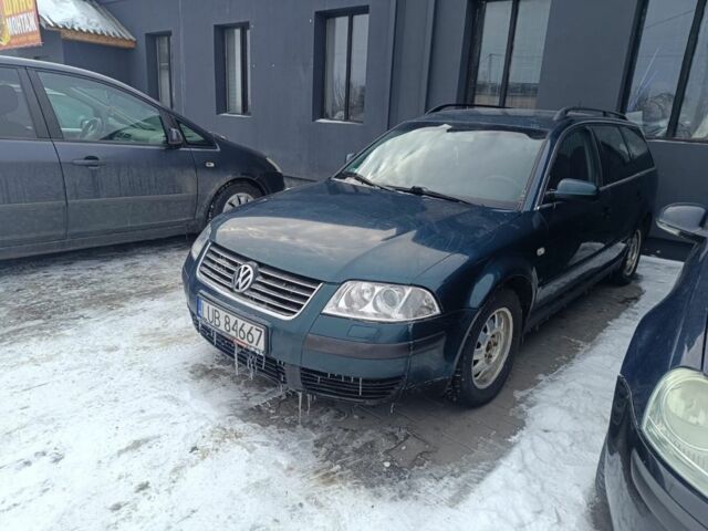 Серый Фольксваген Пассат Вариант, объемом двигателя 1.9 л и пробегом 300 тыс. км за 1300 $, фото 1 на Automoto.ua