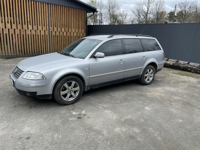 Сірий Фольксваген Пассат Варіант, об'ємом двигуна 2.5 л та пробігом 411 тис. км за 3200 $, фото 1 на Automoto.ua