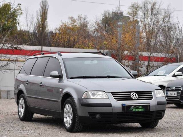 Серый Фольксваген Пассат Вариант, объемом двигателя 1.6 л и пробегом 205 тыс. км за 6250 $, фото 1 на Automoto.ua