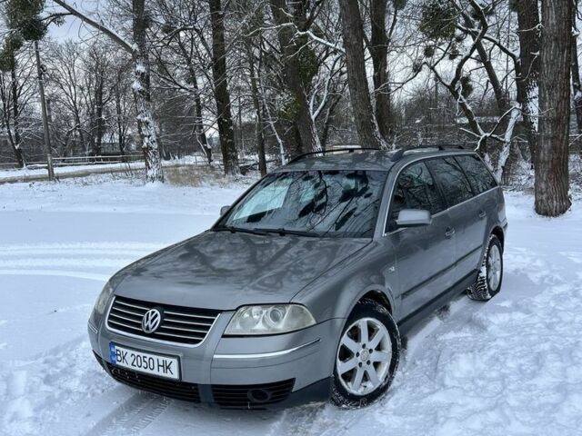 Серый Фольксваген Пассат Вариант, объемом двигателя 1.9 л и пробегом 299 тыс. км за 3950 $, фото 1 на Automoto.ua