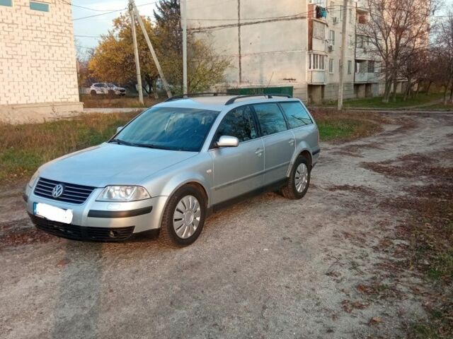 Сірий Фольксваген Пассат Варіант, об'ємом двигуна 1.9 л та пробігом 250 тис. км за 2400 $, фото 1 на Automoto.ua
