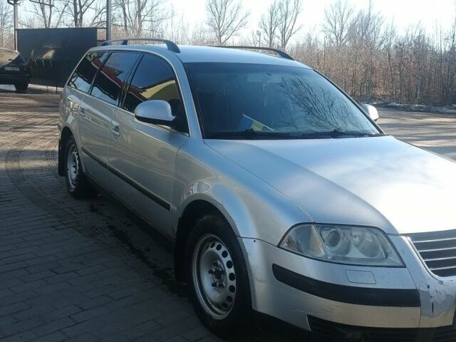 Сірий Фольксваген Пассат Варіант, об'ємом двигуна 1.8 л та пробігом 290 тис. км за 2950 $, фото 1 на Automoto.ua