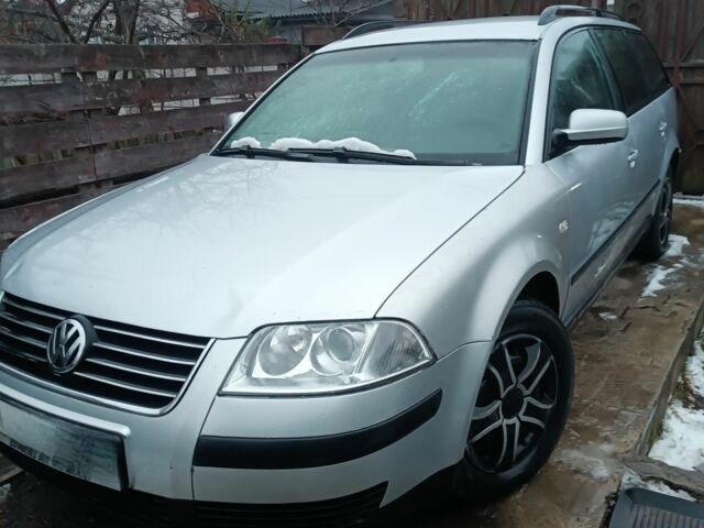 Сірий Фольксваген Пассат Варіант, об'ємом двигуна 1.9 л та пробігом 320 тис. км за 1950 $, фото 1 на Automoto.ua