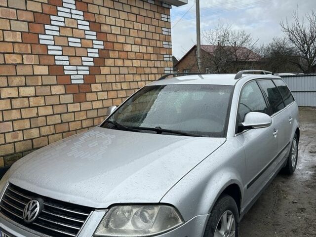 Сірий Фольксваген Пассат Варіант, об'ємом двигуна 0 л та пробігом 422 тис. км за 1599 $, фото 1 на Automoto.ua