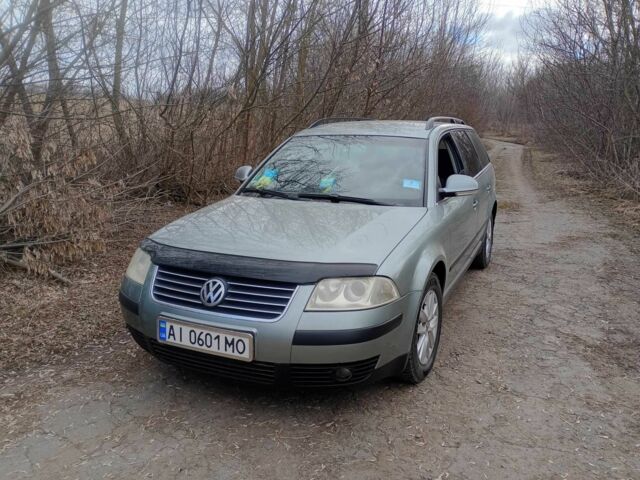 Серый Фольксваген Пассат Вариант, объемом двигателя 1.6 л и пробегом 295 тыс. км за 5500 $, фото 1 на Automoto.ua