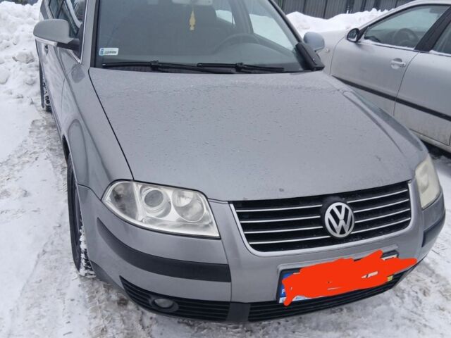 Серый Фольксваген Пассат Вариант, объемом двигателя 1 л и пробегом 320 тыс. км за 1800 $, фото 1 на Automoto.ua