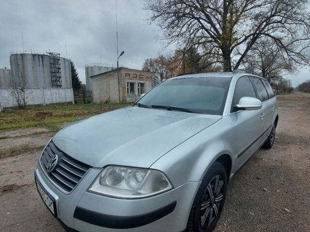 Серый Фольксваген Пассат Вариант, объемом двигателя 2 л и пробегом 443 тыс. км за 3600 $, фото 1 на Automoto.ua