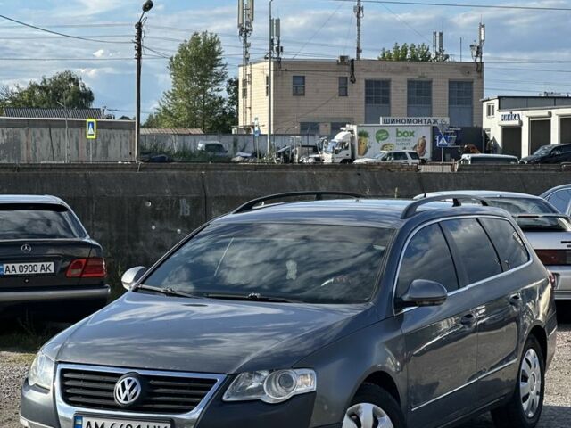 Сірий Фольксваген Пассат Варіант, об'ємом двигуна 2 л та пробігом 345 тис. км за 3985 $, фото 1 на Automoto.ua