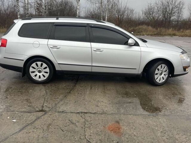 Серый Фольксваген Пассат Вариант, объемом двигателя 1.6 л и пробегом 270 тыс. км за 5300 $, фото 1 на Automoto.ua