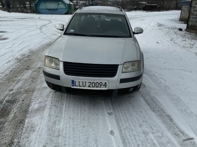 Сірий Фольксваген Пассат Варіант, об'ємом двигуна 2 л та пробігом 408 тис. км за 2400 $, фото 1 на Automoto.ua