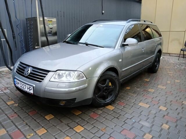 Серый Фольксваген Пассат Вариант, объемом двигателя 0 л и пробегом 274 тыс. км за 3400 $, фото 1 на Automoto.ua