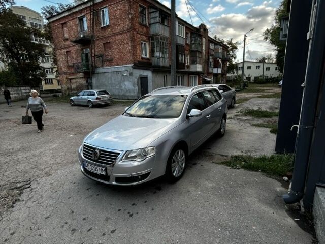 Сірий Фольксваген Пассат Варіант, об'ємом двигуна 2 л та пробігом 275 тис. км за 5500 $, фото 1 на Automoto.ua