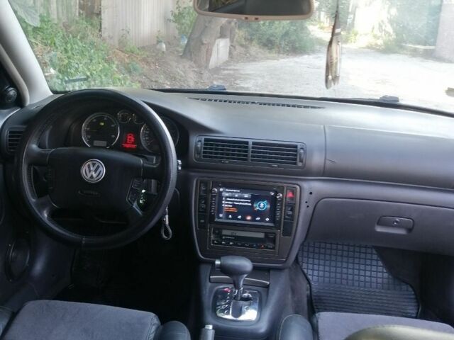 Сірий Фольксваген Пассат Варіант, об'ємом двигуна 1.9 л та пробігом 325 тис. км за 4999 $, фото 1 на Automoto.ua