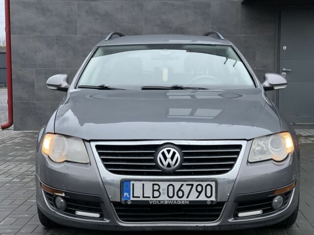 Сірий Фольксваген Пассат Варіант, об'ємом двигуна 1.9 л та пробігом 380 тис. км за 2450 $, фото 1 на Automoto.ua