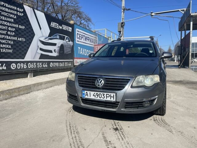 Серый Фольксваген Пассат Вариант, объемом двигателя 2 л и пробегом 412 тыс. км за 3600 $, фото 1 на Automoto.ua