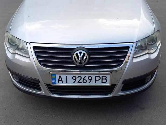 Серый Фольксваген Пассат Вариант, объемом двигателя 1.6 л и пробегом 265 тыс. км за 5299 $, фото 1 на Automoto.ua