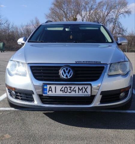 Сірий Фольксваген Пассат Варіант, об'ємом двигуна 1.6 л та пробігом 208 тис. км за 5699 $, фото 1 на Automoto.ua