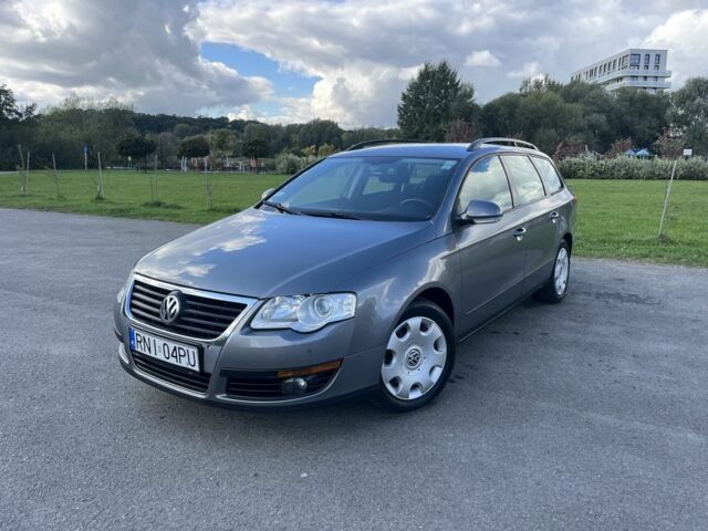 Фольксваген Пассат Вариант 2006 в Яворове на Automoto.ua Серый Фольксваген Пассат Вариант, объемом двигателя 2 л и пробегом 277 тыс. км за 3277 $, фото 1 на Automoto.ua