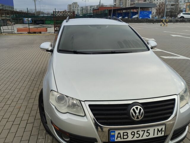 Серый Фольксваген Пассат Вариант, объемом двигателя 1.6 л и пробегом 260 тыс. км за 6500 $, фото 1 на Automoto.ua