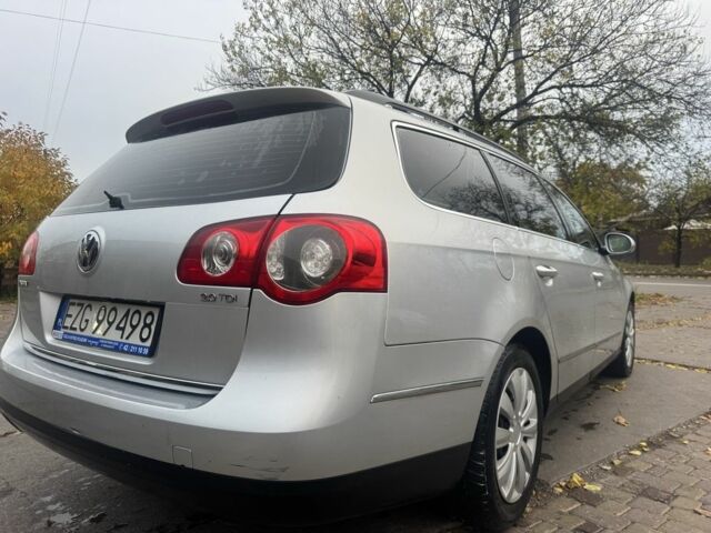 Сірий Фольксваген Пассат Варіант, об'ємом двигуна 2 л та пробігом 282 тис. км за 3100 $, фото 1 на Automoto.ua