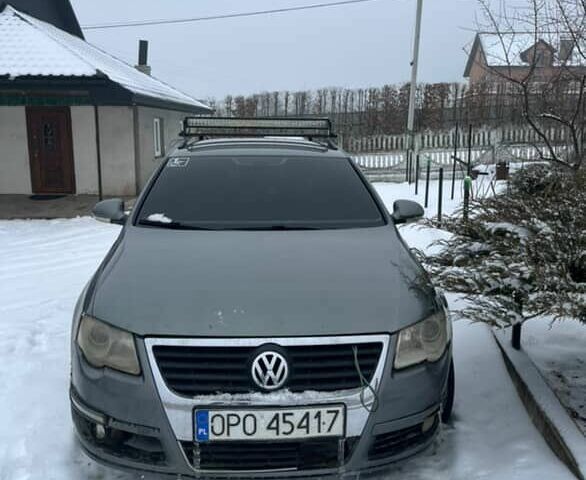 Серый Фольксваген Пассат Вариант, объемом двигателя 0 л и пробегом 288 тыс. км за 2016 $, фото 1 на Automoto.ua