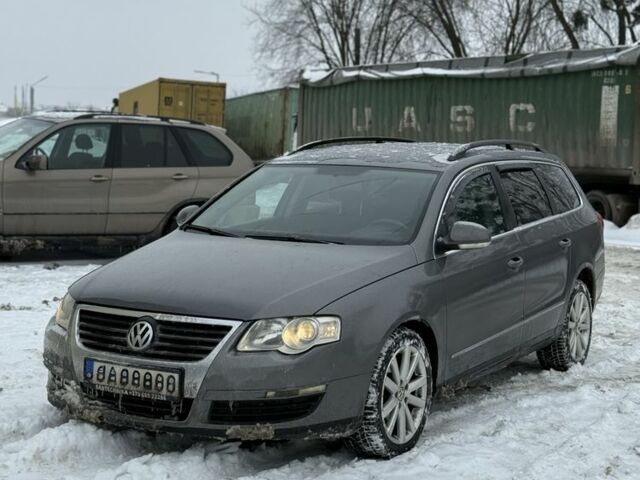 Серый Фольксваген Пассат Вариант, объемом двигателя 0 л и пробегом 350 тыс. км за 3199 $, фото 1 на Automoto.ua