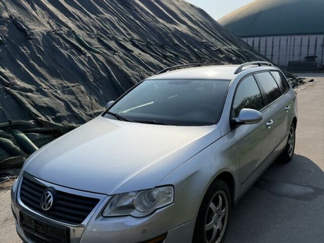 Сірий Фольксваген Пассат Варіант, об'ємом двигуна 2 л та пробігом 270 тис. км за 2700 $, фото 1 на Automoto.ua