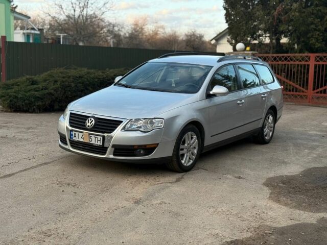 Серый Фольксваген Пассат Вариант, объемом двигателя 2 л и пробегом 350 тыс. км за 3200 $, фото 1 на Automoto.ua