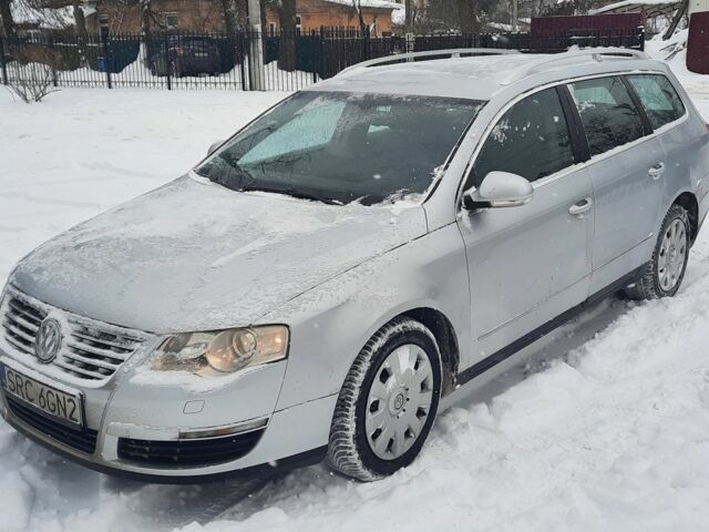 Серый Фольксваген Пассат Вариант, объемом двигателя 2 л и пробегом 378 тыс. км за 2950 $, фото 1 на Automoto.ua