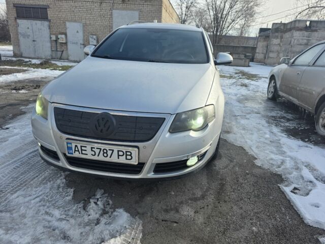 Серый Фольксваген Пассат Вариант, объемом двигателя 2 л и пробегом 300 тыс. км за 6800 $, фото 1 на Automoto.ua