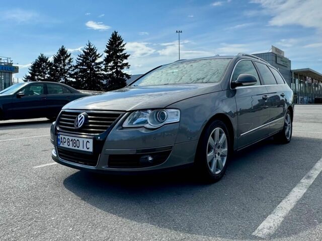 Серый Фольксваген Пассат Вариант, объемом двигателя 2 л и пробегом 271 тыс. км за 5900 $, фото 1 на Automoto.ua