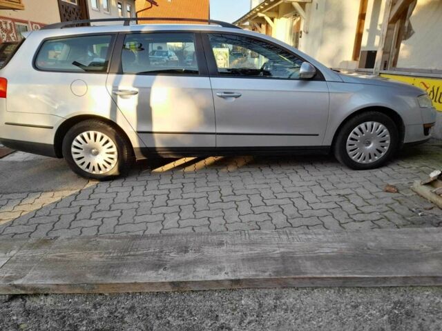 Серый Фольксваген Пассат Вариант, объемом двигателя 2 л и пробегом 289 тыс. км за 5800 $, фото 1 на Automoto.ua