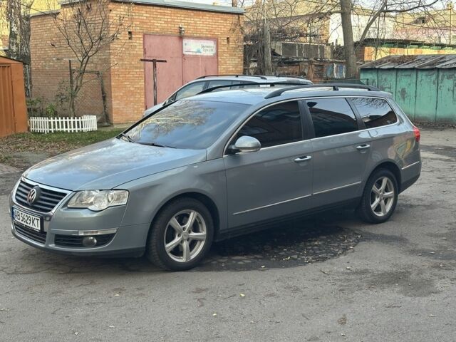 Сірий Фольксваген Пассат Варіант, об'ємом двигуна 2 л та пробігом 357 тис. км за 5500 $, фото 1 на Automoto.ua