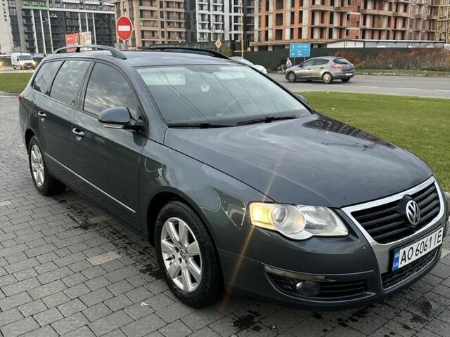 Серый Фольксваген Пассат Вариант, объемом двигателя 2 л и пробегом 258 тыс. км за 6500 $, фото 1 на Automoto.ua