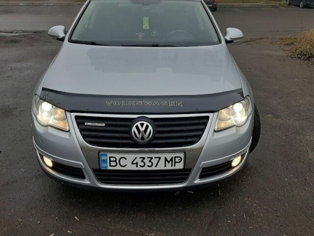 Фольксваген Пассат Вариант 2009 в Червонограде на Automoto.ua Серый Фольксваген Пассат Вариант, объемом двигателя 2 л и пробегом 285 тыс. км за 6500 $, фото 1 на Automoto.ua