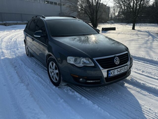 Серый Фольксваген Пассат Вариант, объемом двигателя 1.8 л и пробегом 286 тыс. км за 6100 $, фото 1 на Automoto.ua