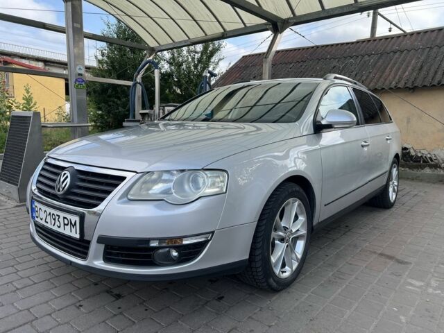 Сірий Фольксваген Пассат Варіант, об'ємом двигуна 2 л та пробігом 300 тис. км за 6900 $, фото 1 на Automoto.ua