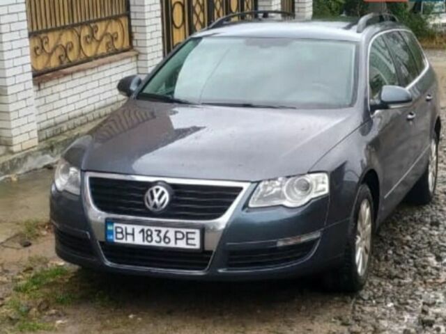 Серый Фольксваген Пассат Вариант, объемом двигателя 1.6 л и пробегом 248 тыс. км за 7000 $, фото 1 на Automoto.ua