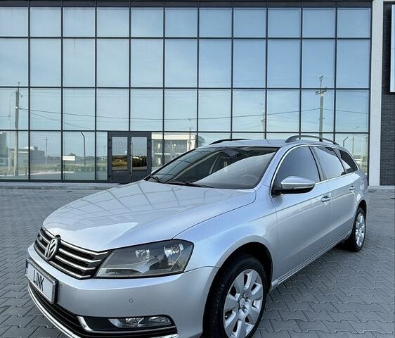 Серый Фольксваген Пассат Вариант, объемом двигателя 2 л и пробегом 295 тыс. км за 8600 $, фото 1 на Automoto.ua