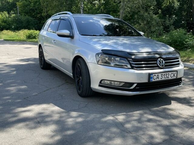 Сірий Фольксваген Пассат Варіант, об'ємом двигуна 2 л та пробігом 418 тис. км за 8525 $, фото 1 на Automoto.ua